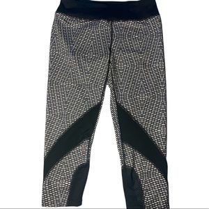 Shape Activewear Black & White Athletic Leggings